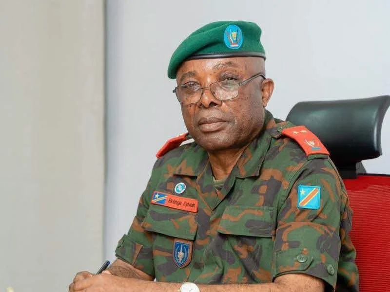 Général-major Sylvain Ekenge, de nouveau présenté comme porte-parole des Forces armées de la République démocratique du Congo