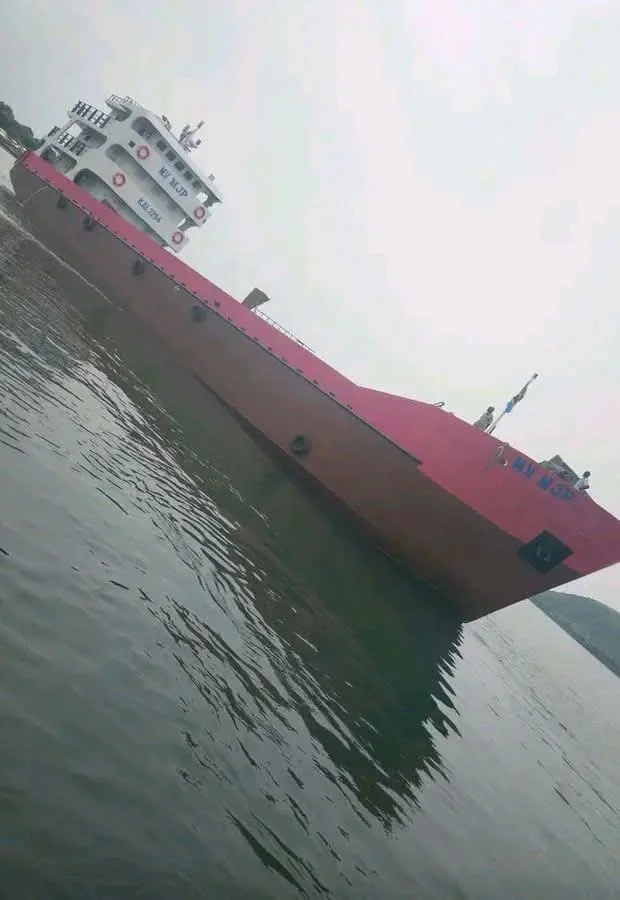 Lac Tanganyika : le MV MJP chavire au large de Kabimba, le bilan reste inconnu