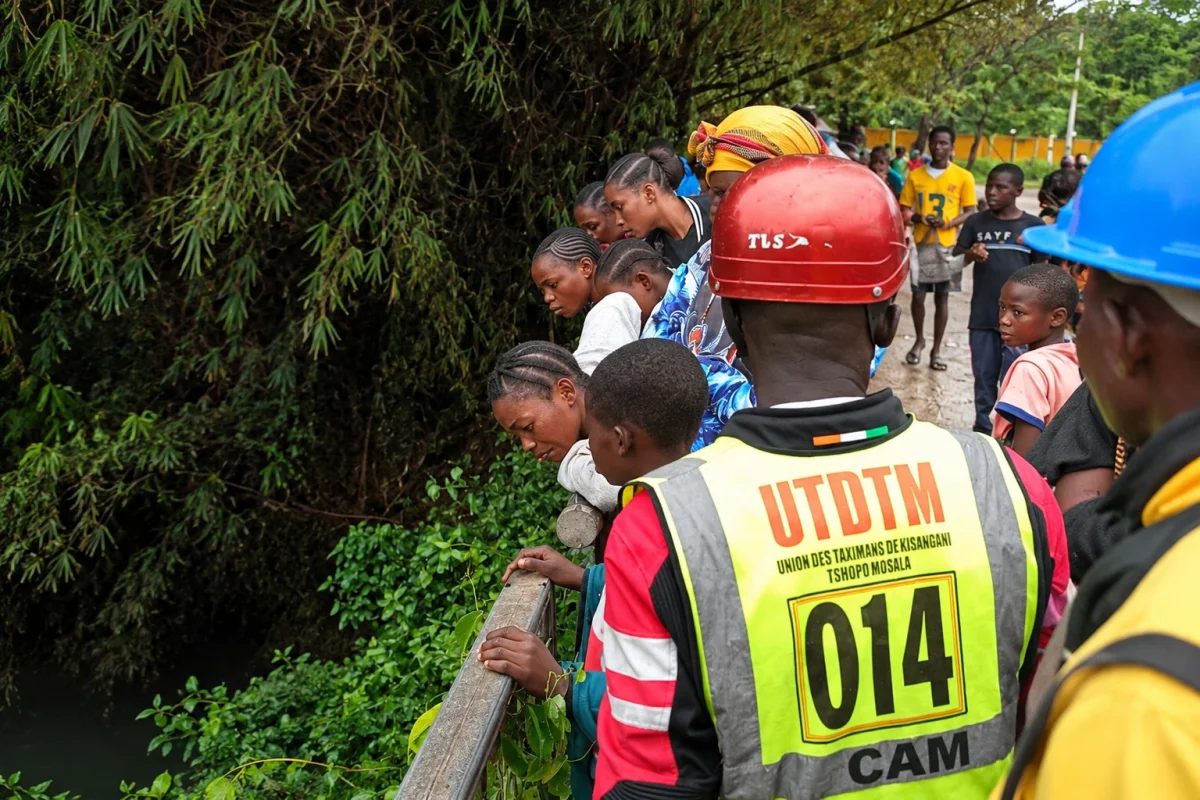 Pont Tshopo à Kisangani où les effets personnels d’un taximan porté disparu ont été retrouvés